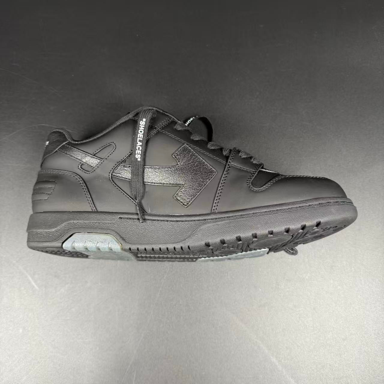OFF-WHITE OUT OF OFFICE “OOO” CALF LEATHER BLACK “FOR WALKING”