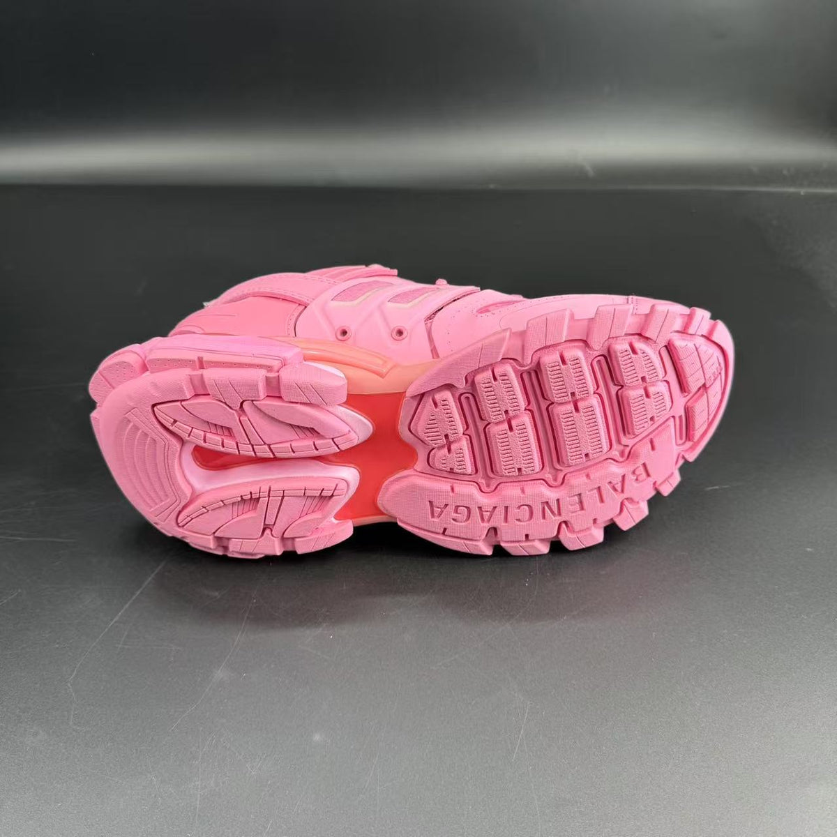 Track Pink