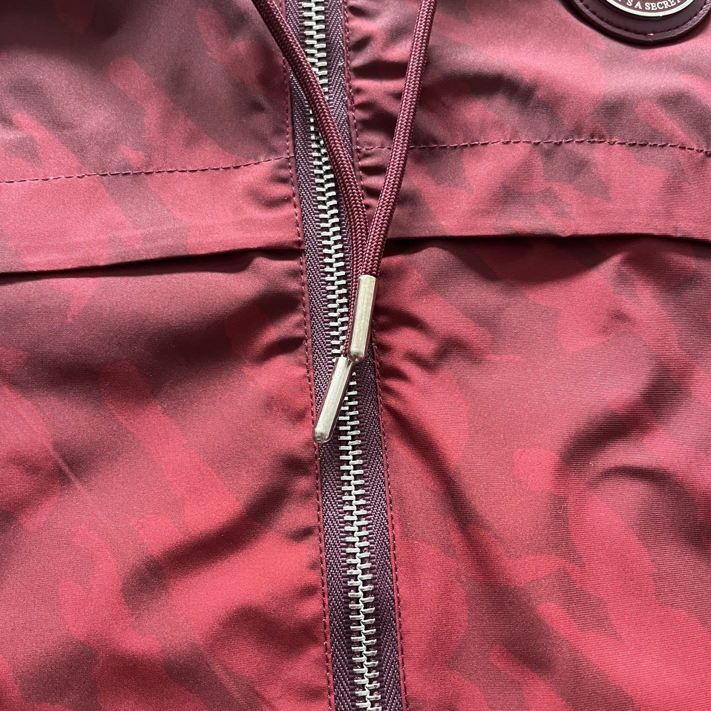 IRONGATE T WINDBREAKER – RED