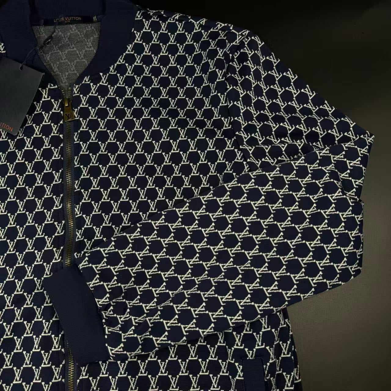 TRACKSUIT LV