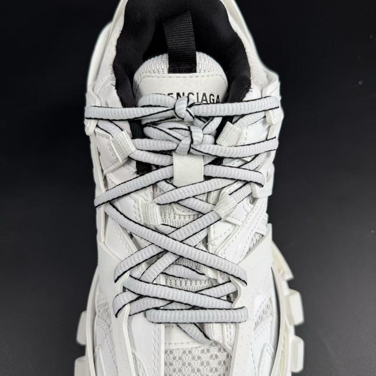 Track White