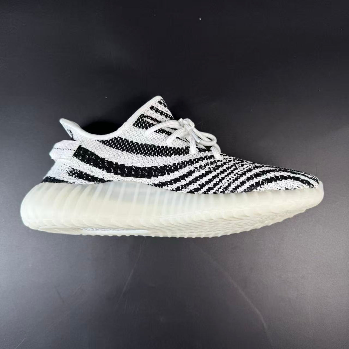 YZY – 350 V2