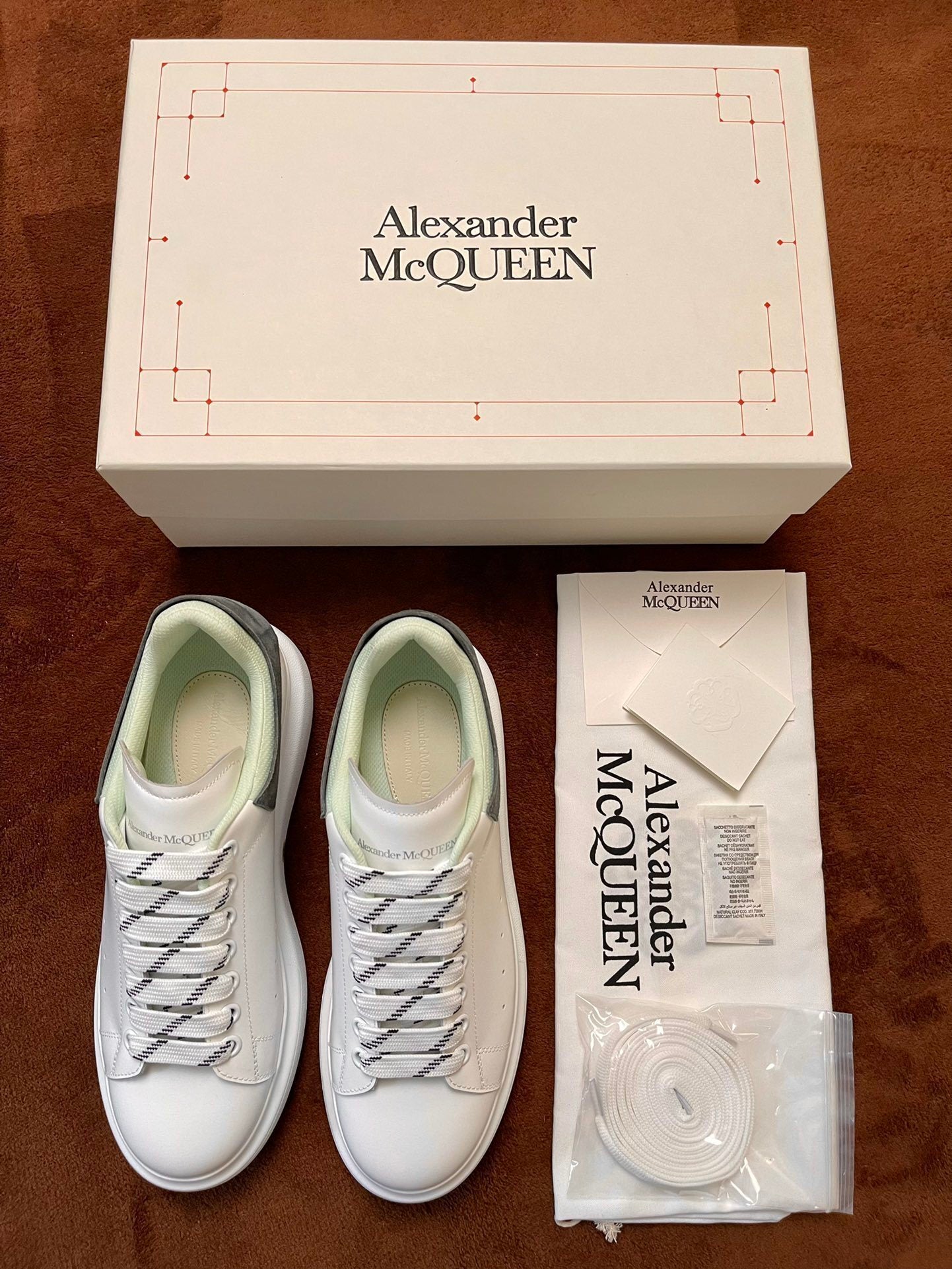 Alexander McQueen Oversized White Grey — Classic Edition)