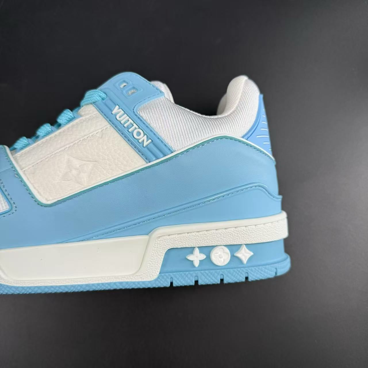 Trainer Low White Sky Blue