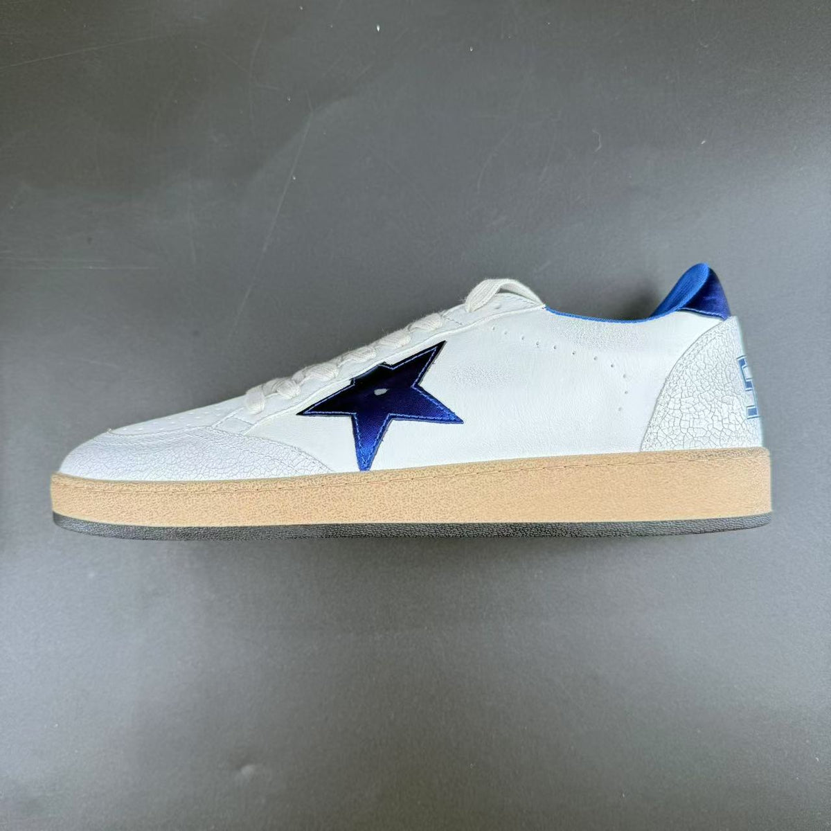 GOLDEN GOOSE WISHES