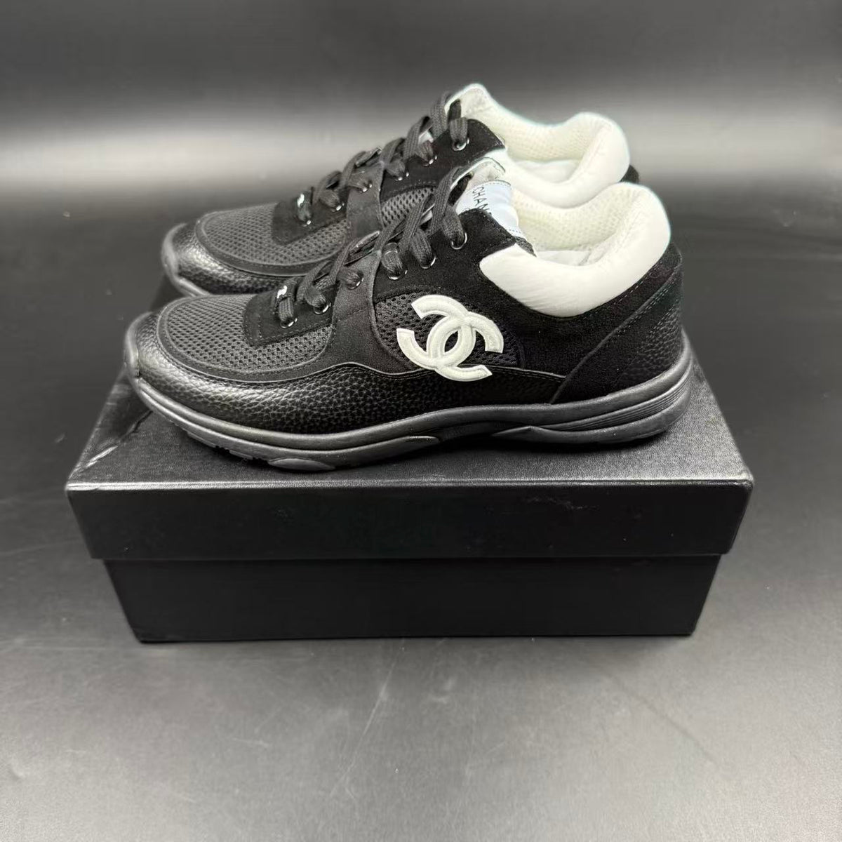 CH SNEAKERS