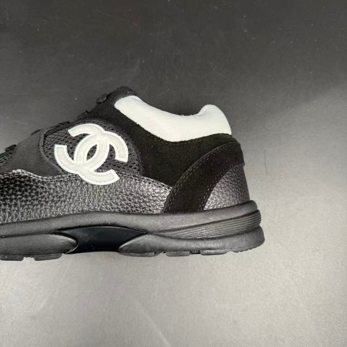 CH SNEAKERS