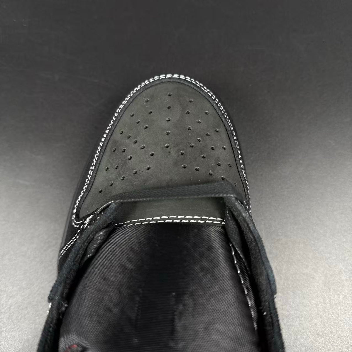 J1 RETRO LOW TRAVIS BLACK PHANTOM
