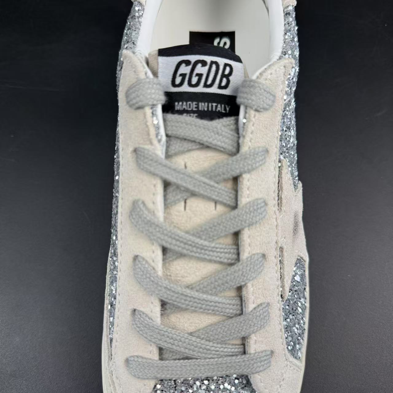 GOLDEN GOOSE IN GLITTER ARGENTO