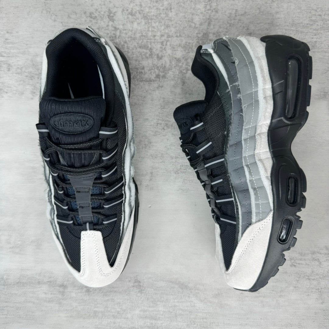 Nike Air Max 95 x Comme des Garçons — Black / White / Grey