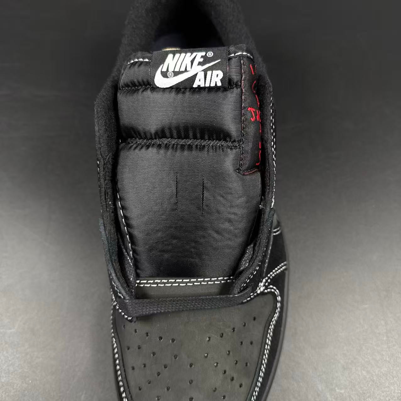 J1 RETRO LOW TRAVIS BLACK PHANTOM