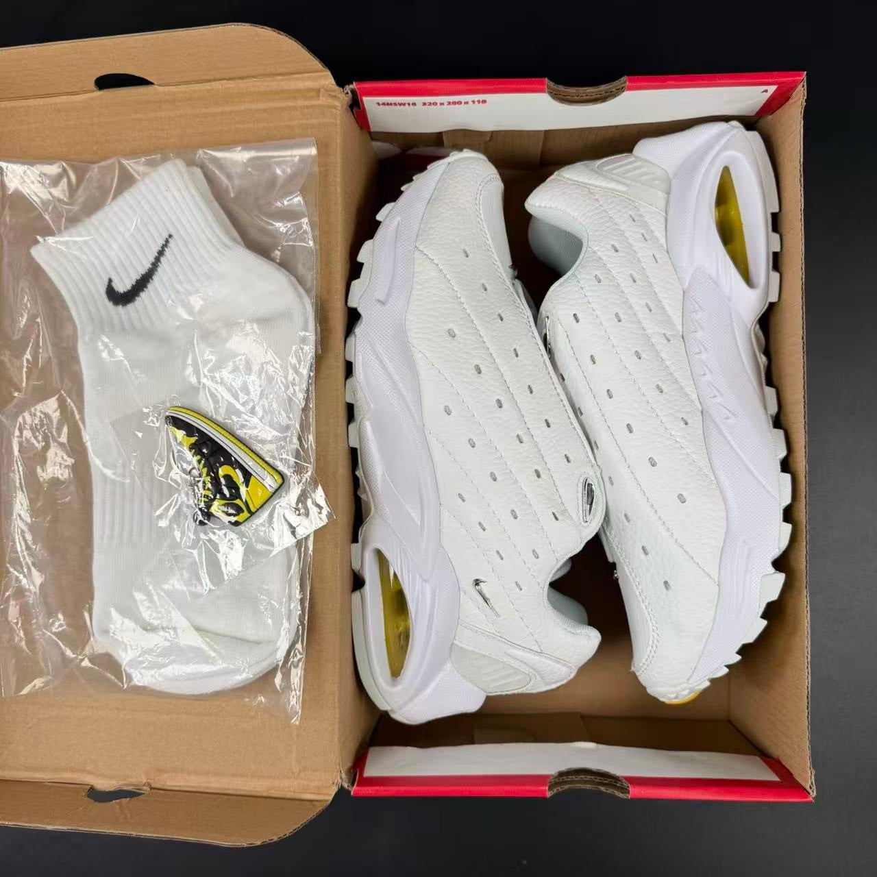 NIKE NOCTA HOT STEP
