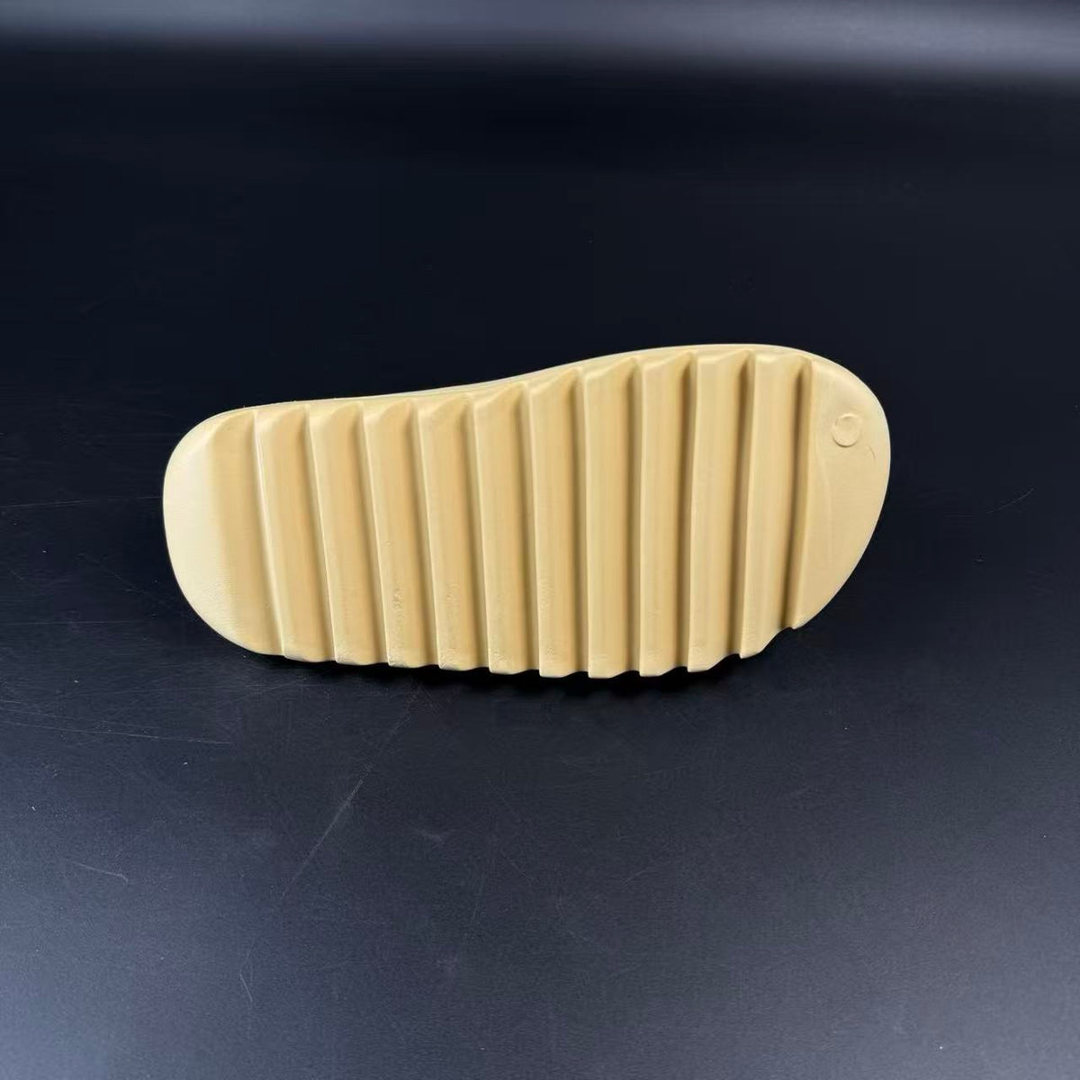 YEEZY SLIDE BONE