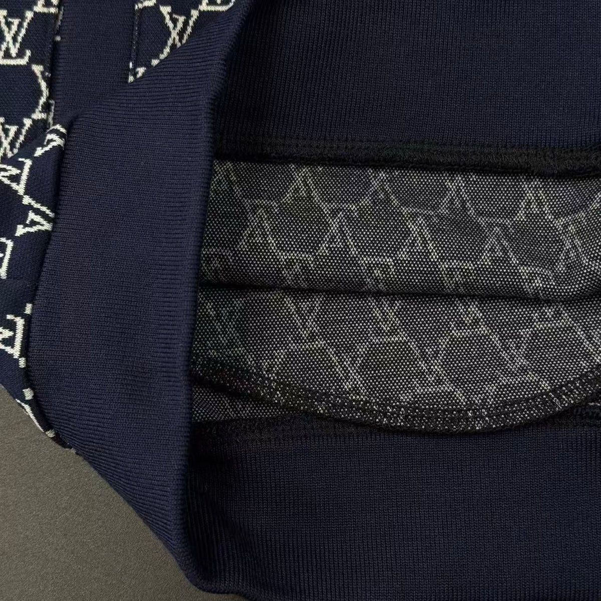 TRACKSUIT LV