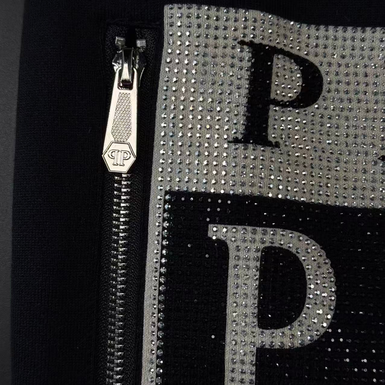 TRACKSUIT PP