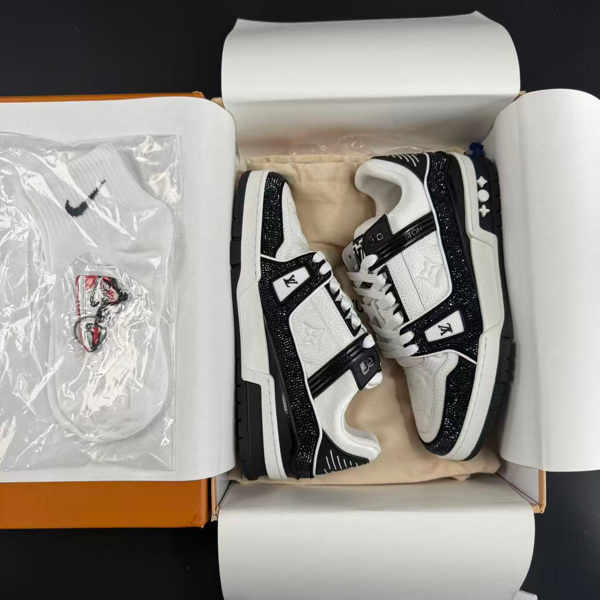 Trainer x Swarovski – 39