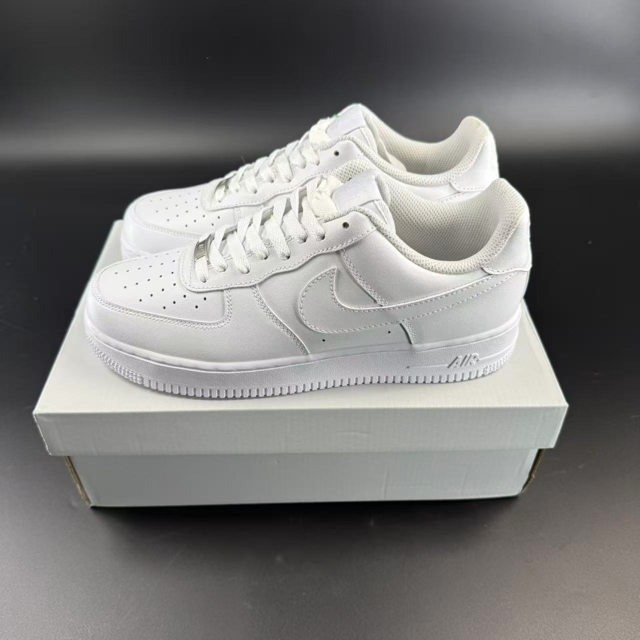 AF1 LOW 07 WHITE