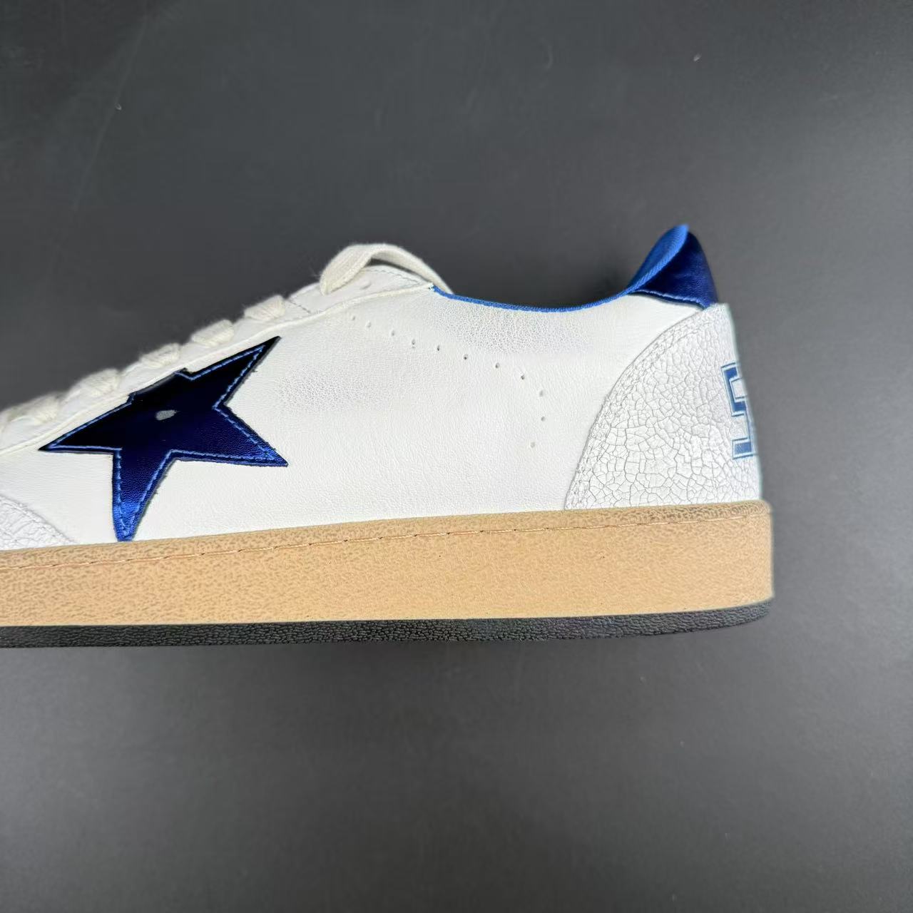 GOLDEN GOOSE WISHES