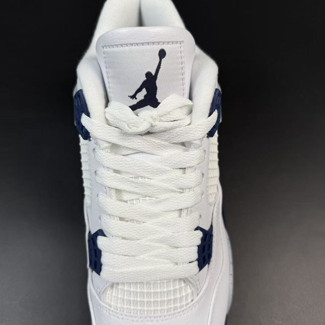 J4 RETRO MIDNIGHT NAVY