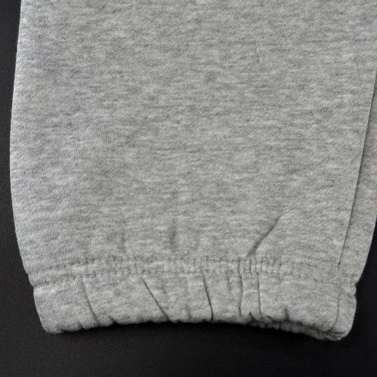 TRACKSUIT ESSENTIAL
