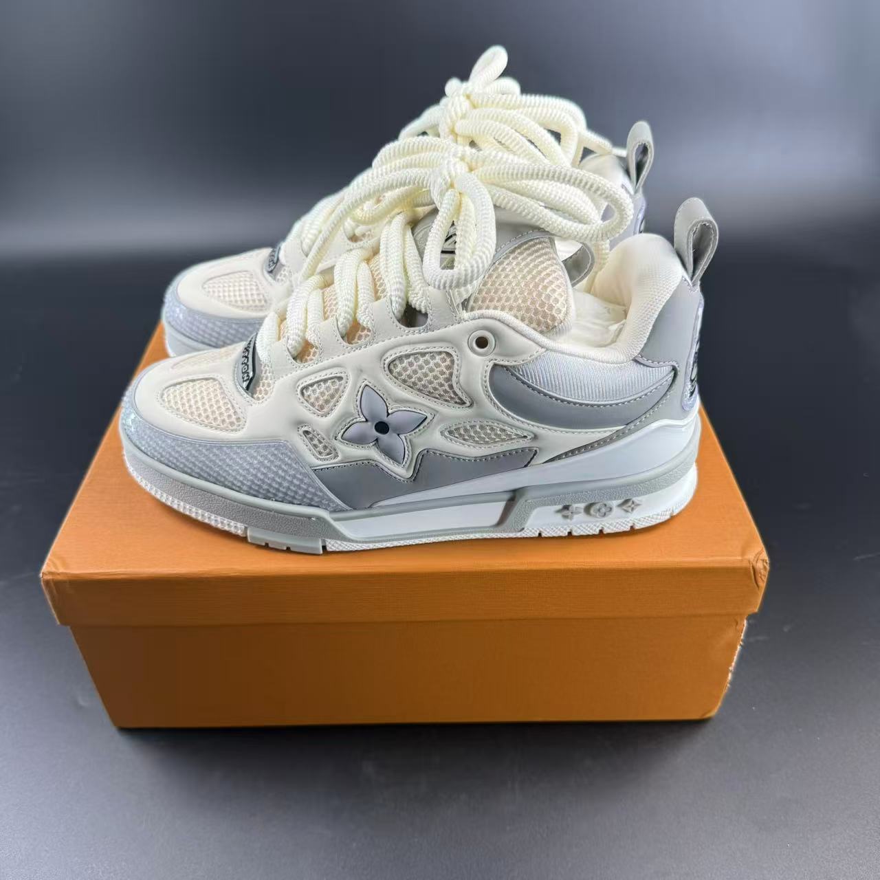 Skate Sneaker Grey-White