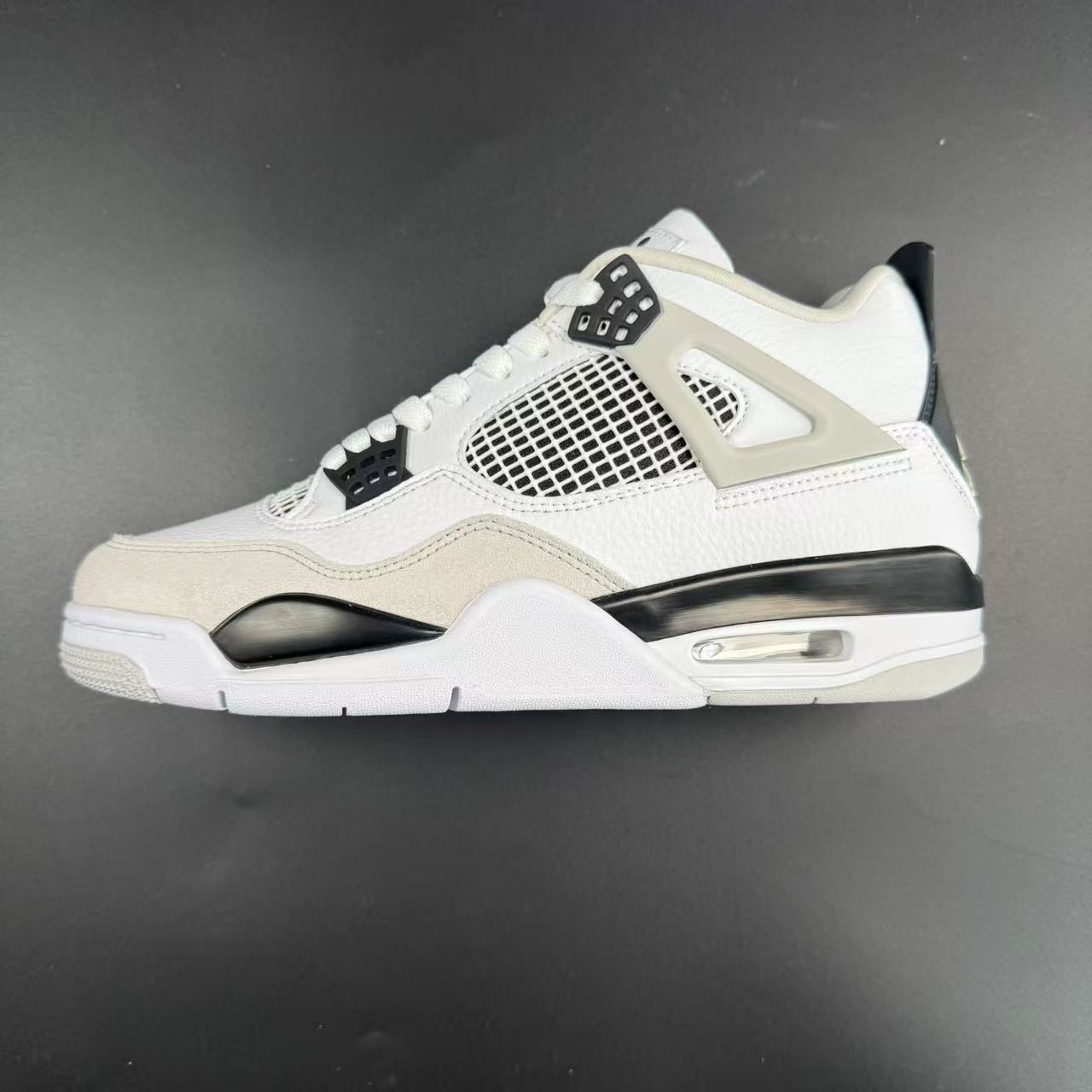 J4 RETRO MILITARY BLACK