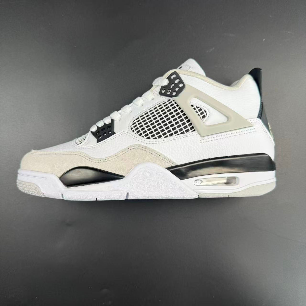 J4 RETRO MILITARY BLACK