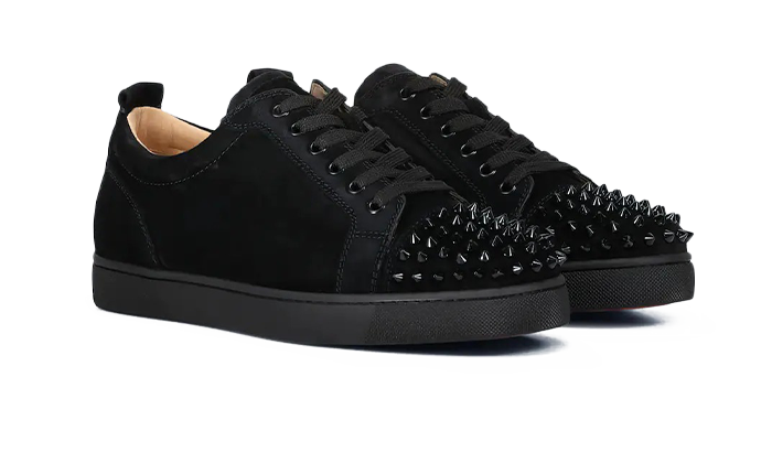 LBTN – Louis Junior Spikes