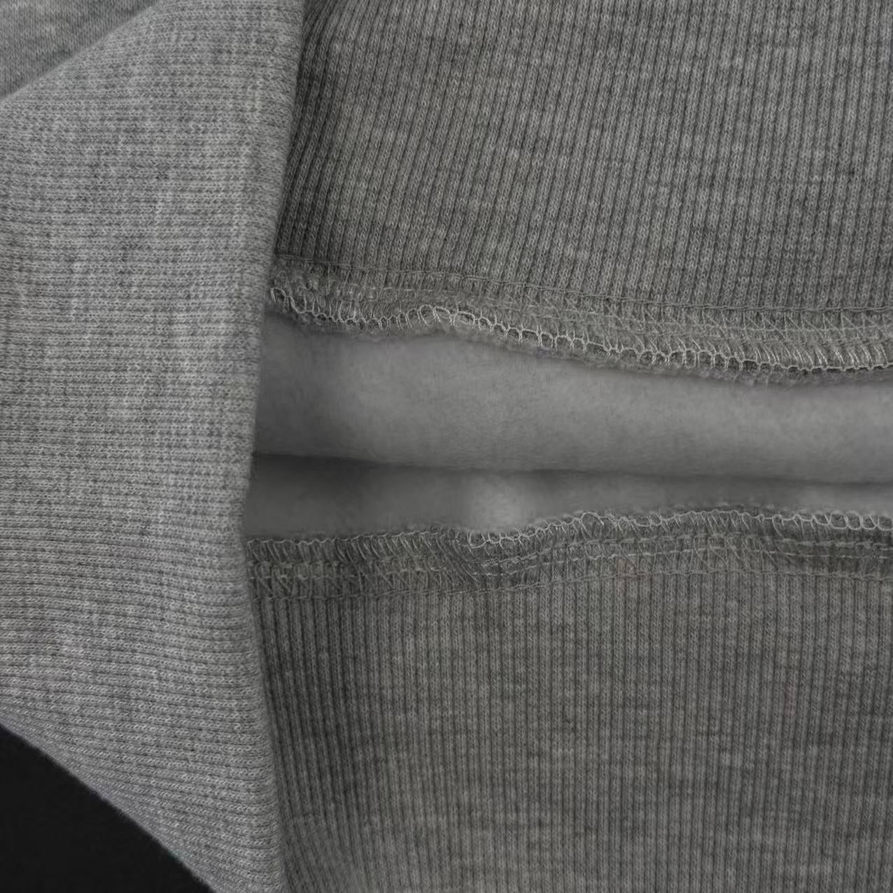 TRACKSUIT ESSENTIAL