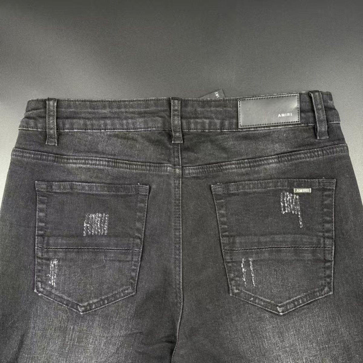JEANS– WHITE LOGO