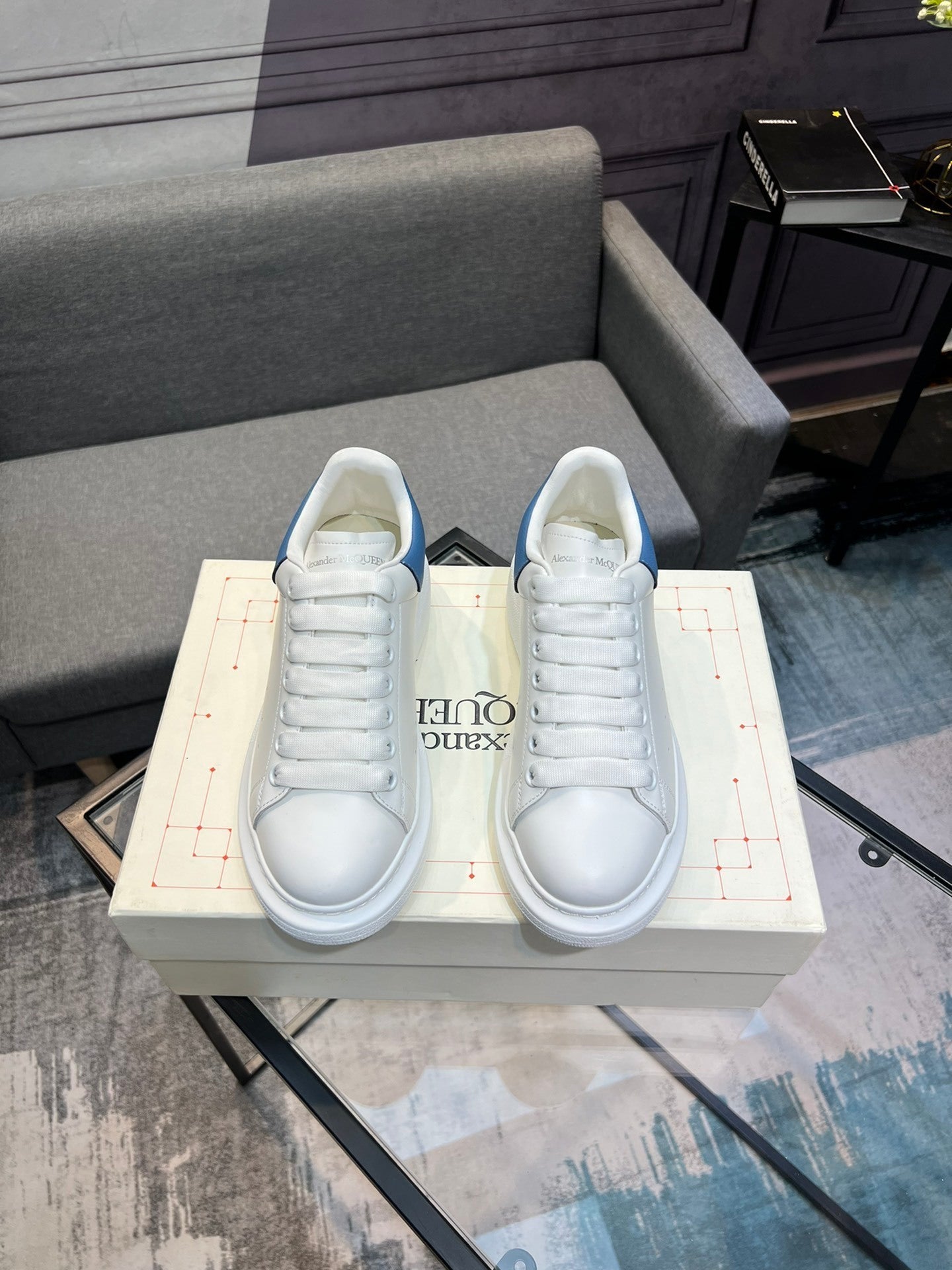 Alexander McQueen Oversized White Blue – Sneakers Uomo Donna | Taglie 34–45