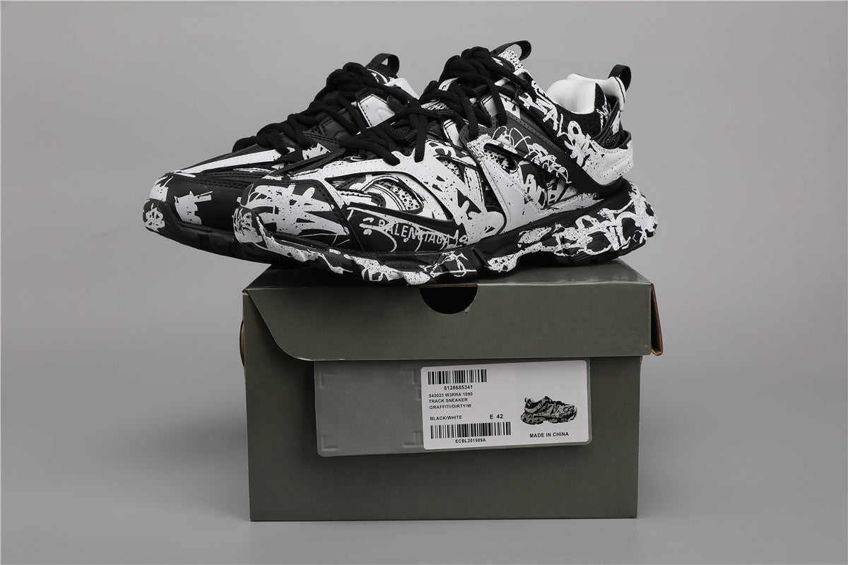 Balenciaga Track Sneakers Graffiti Black White – Uomo Donna | Taglie 35–45
