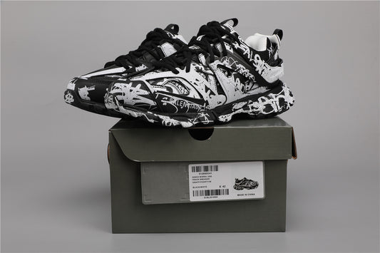 Balenciaga Track Sneakers Graffiti Black White – Uomo Donna | Taglie 35–45
