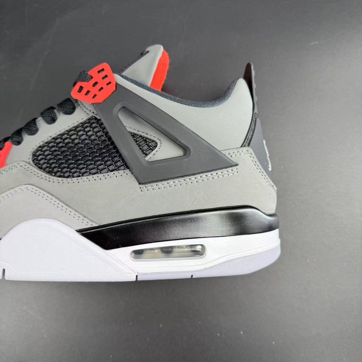 J4 RETRO INFRARED