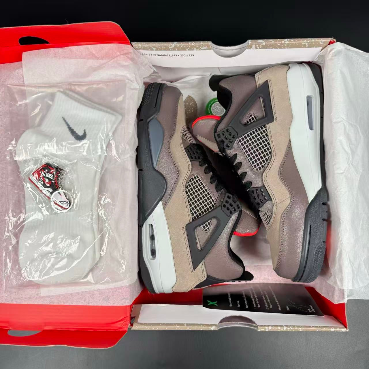 J4 RETRO TAUPE HAZE