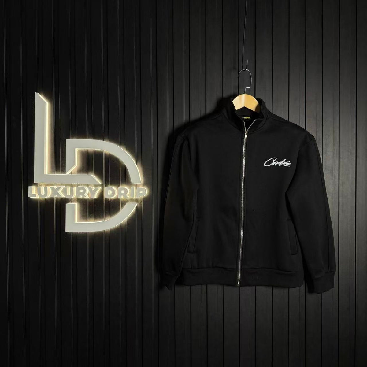 TRACKSUIT