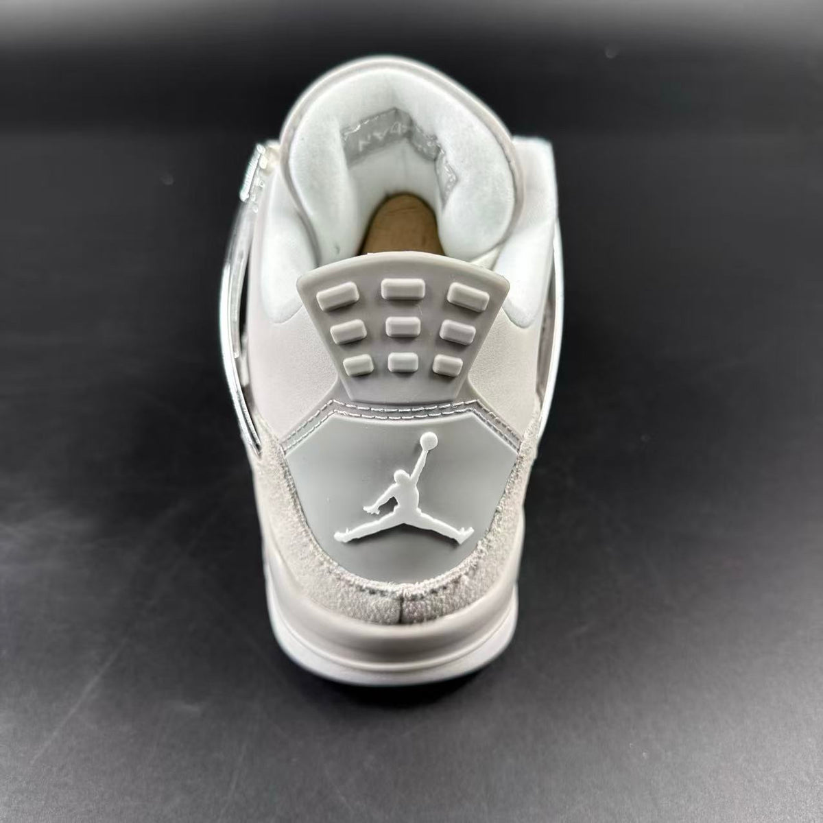 JORDAN 4 FROZEN MOMENTS