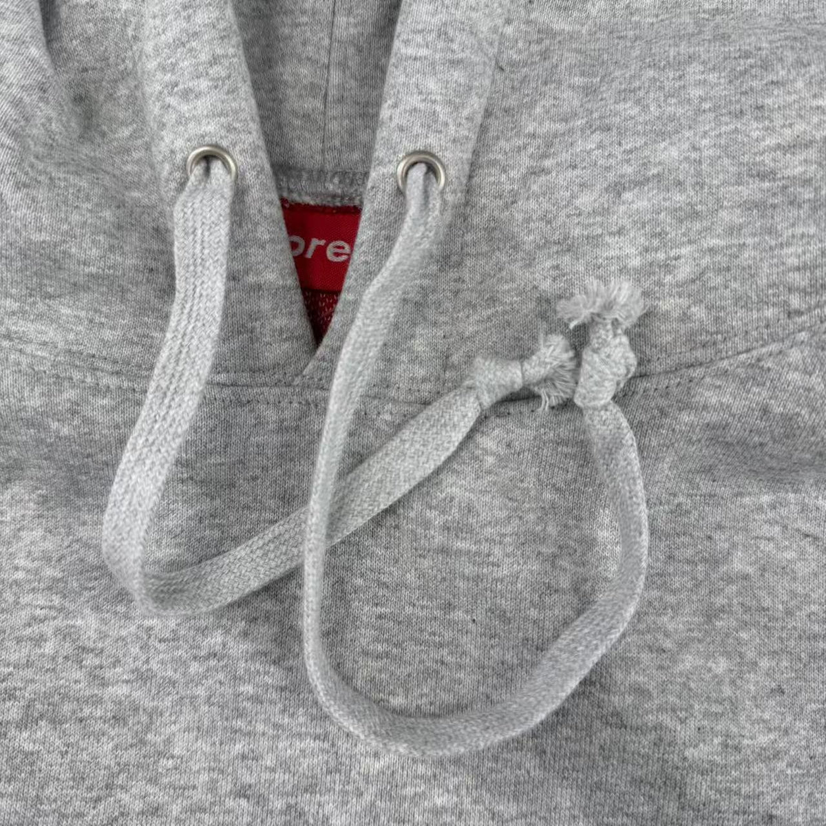 HOODIE STRIPE GRAFIC