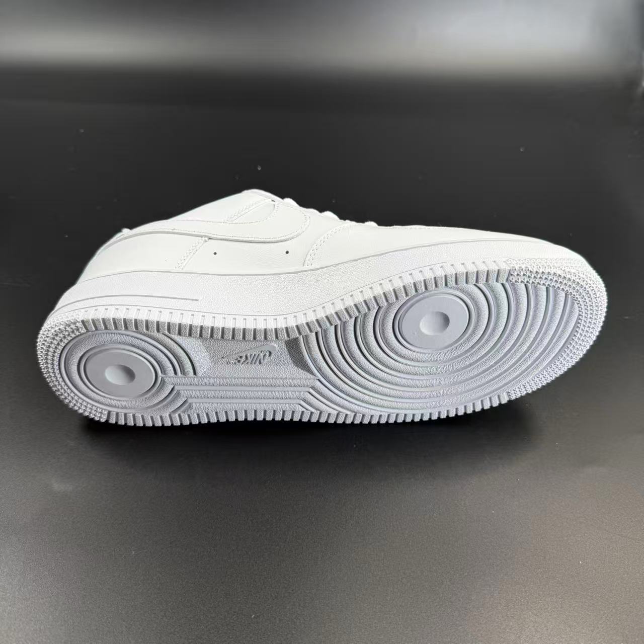 AF1 LOW 07 WHITE