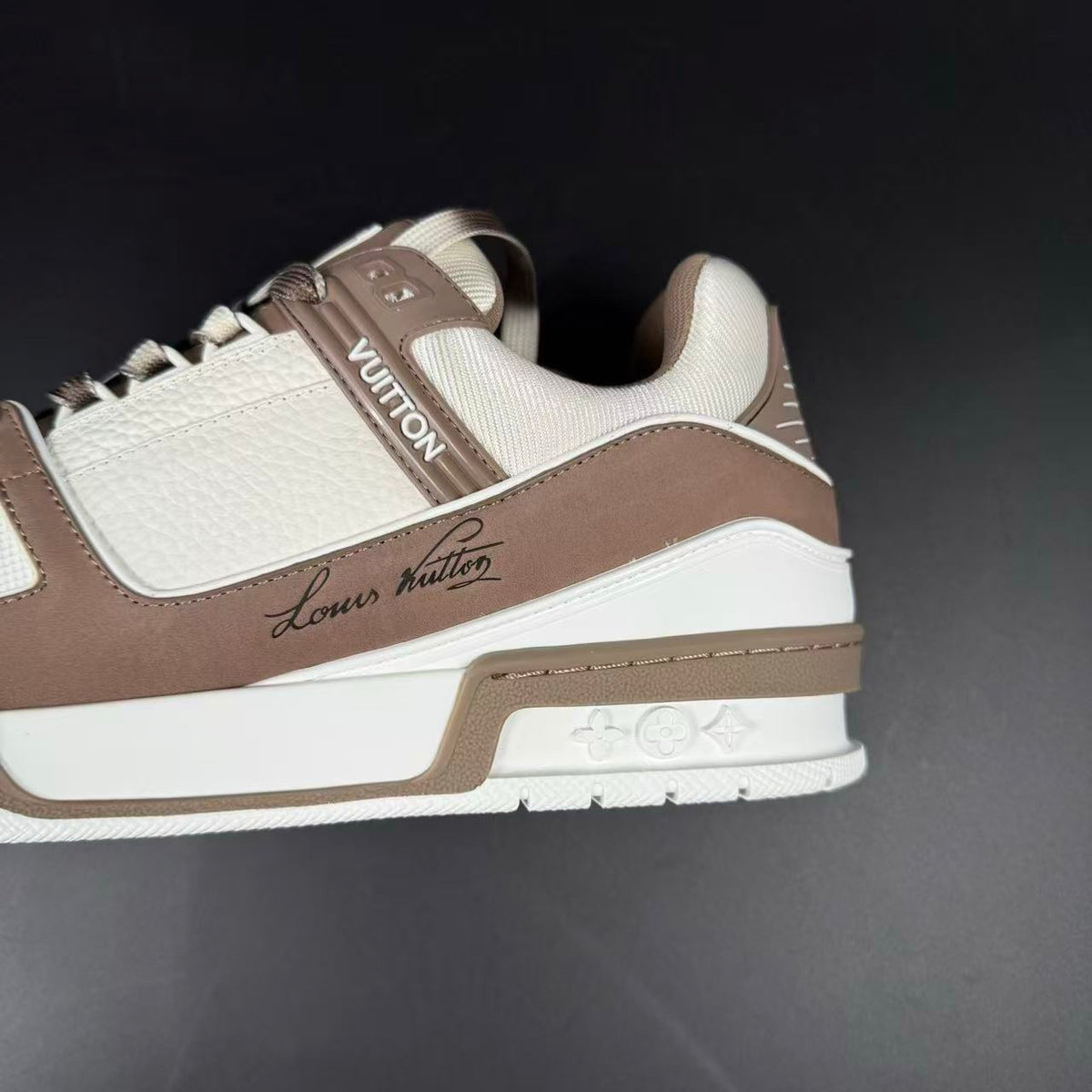 Trainer
