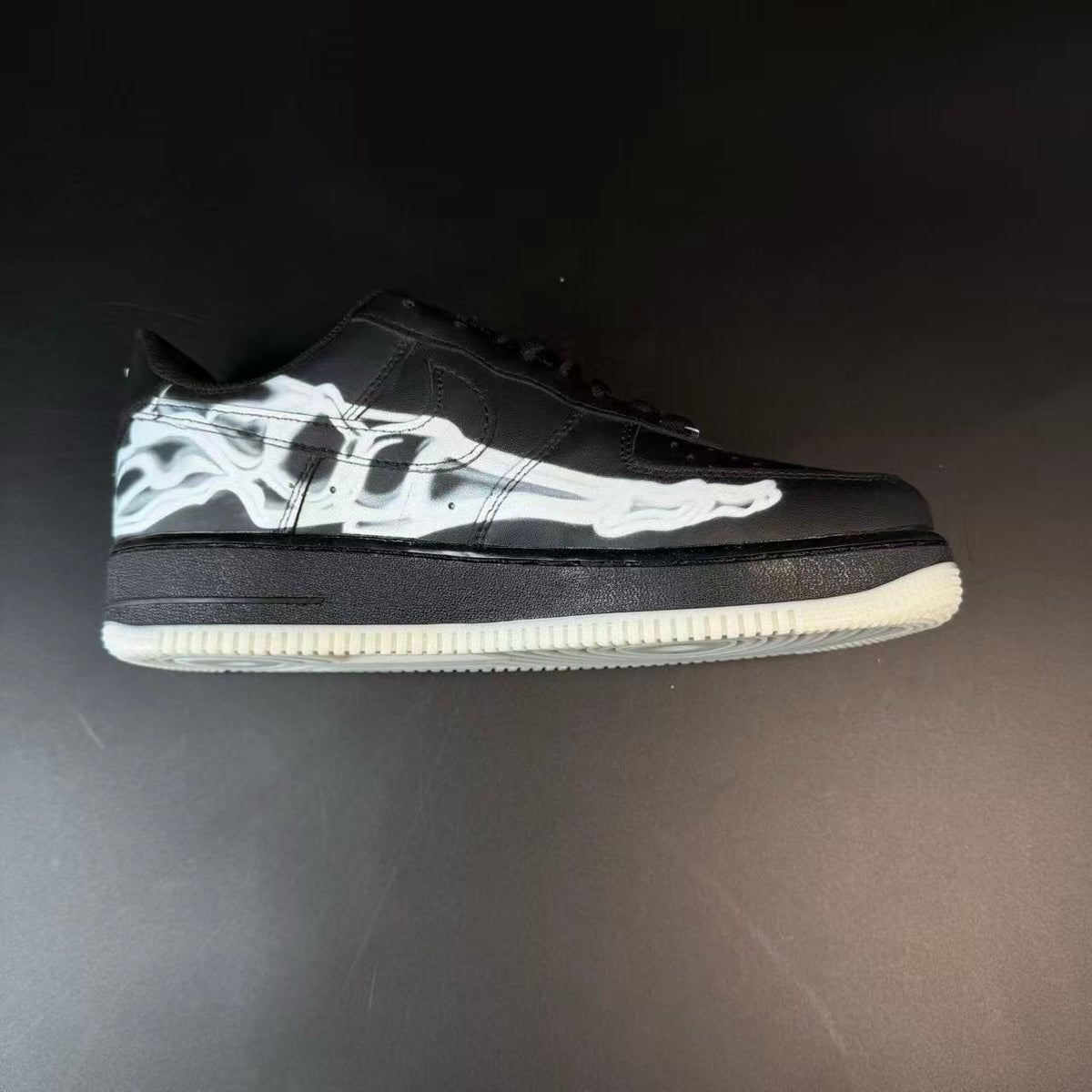 AF1