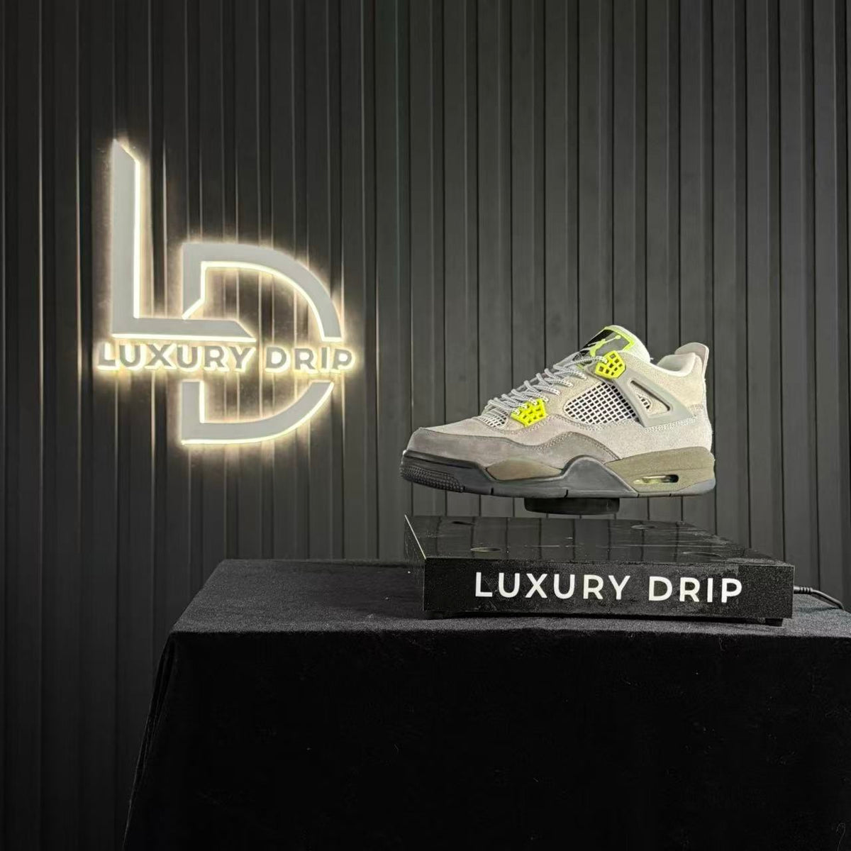 J4 RETRO SE 95 NEON
