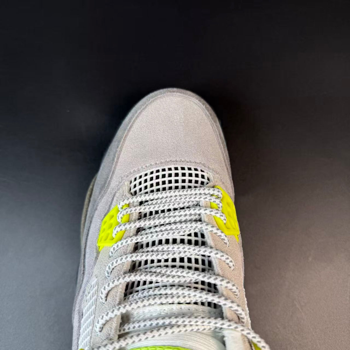 J4 RETRO SE 95 NEON