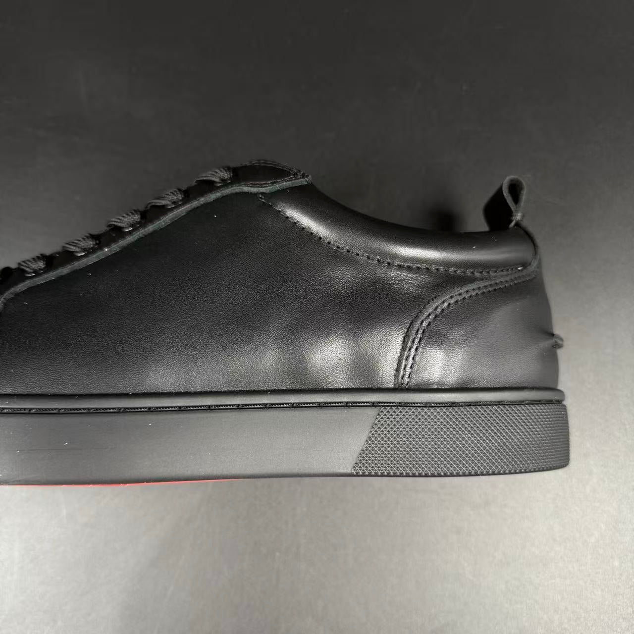 LBTN – Louis Junior Spikes Black