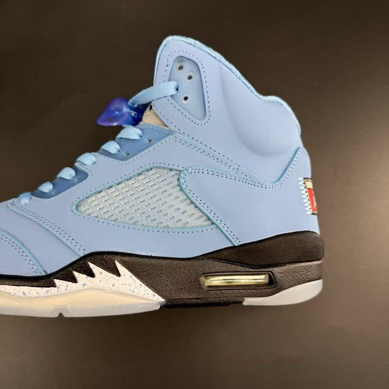 J5 RETRO UNIVERSITY BLUE