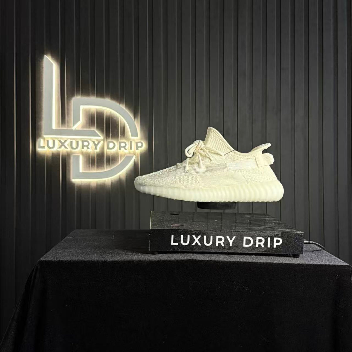 YZY – 350 V2