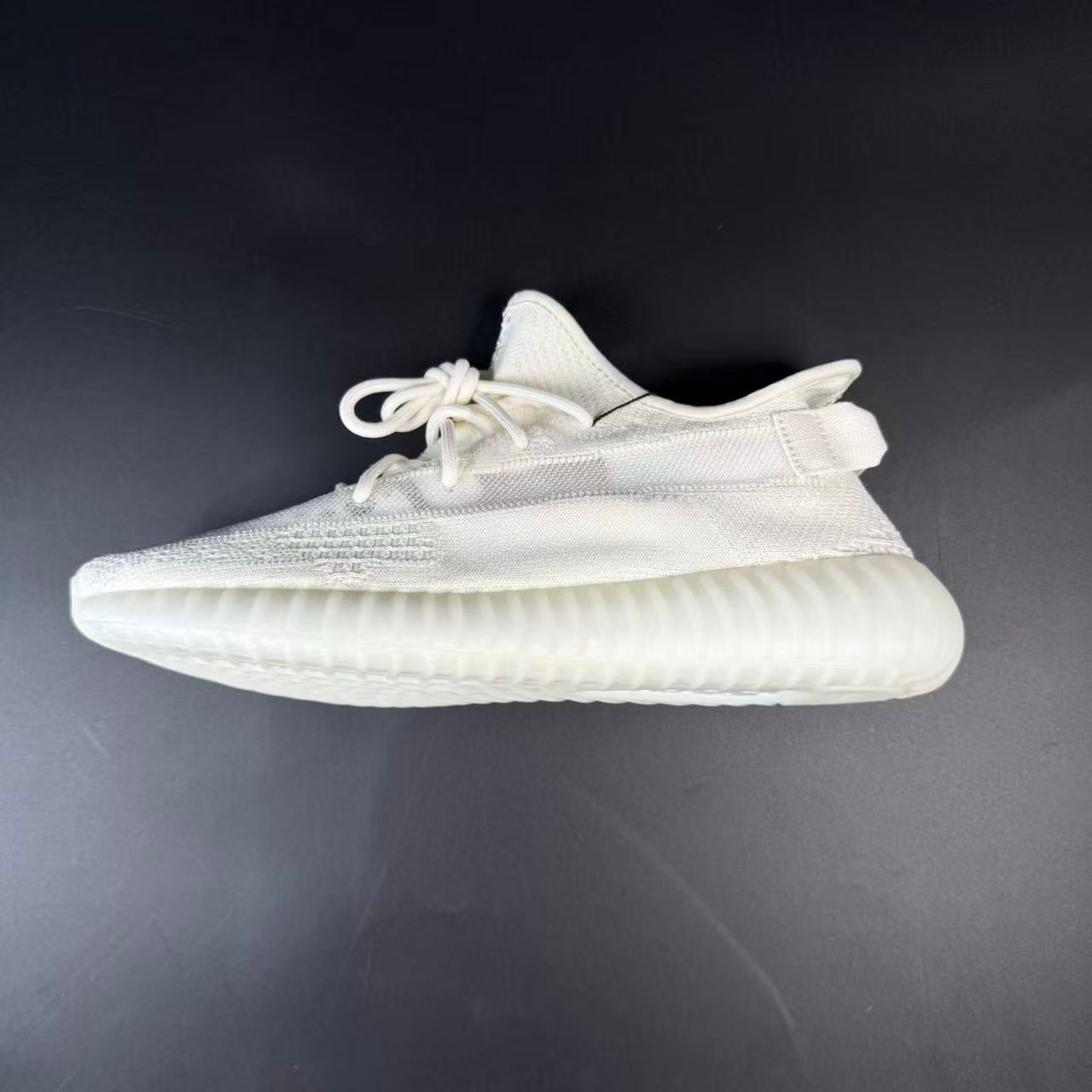 YZY – 350 V2