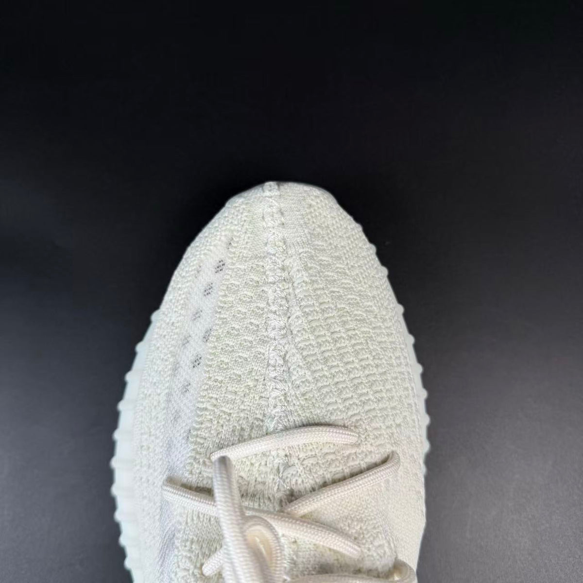 YZY – 350 V2