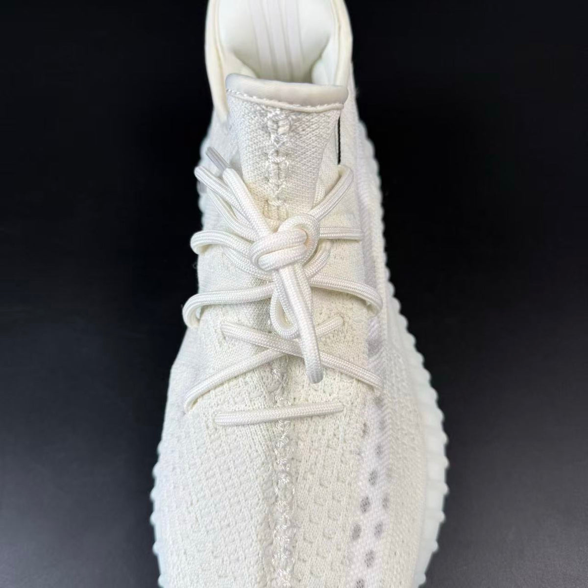 YZY – 350 V2