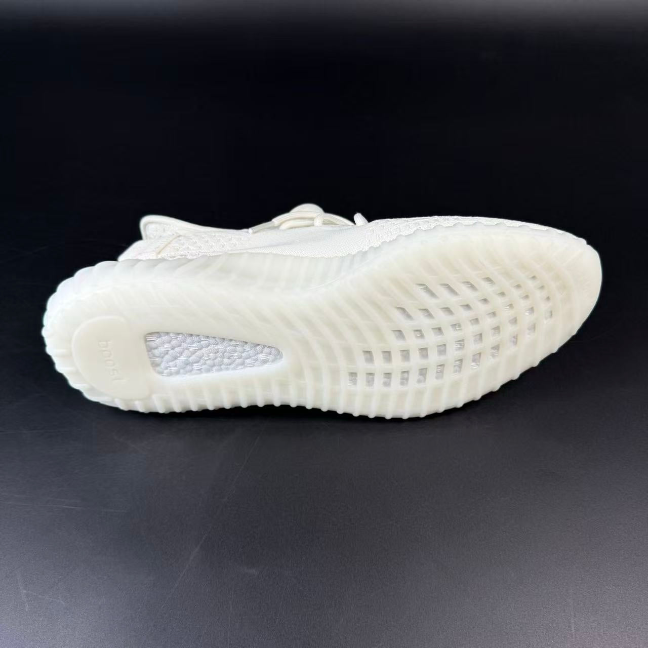 YZY – 350 V2